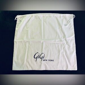 GiGi New York White Storage Duster Bag Authentic